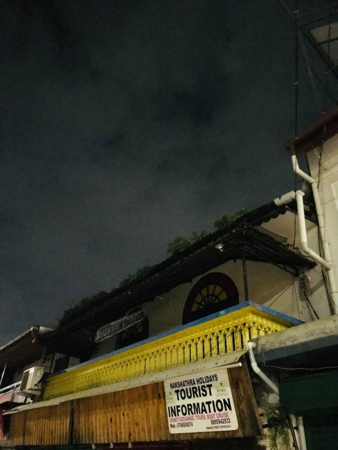 Brisbane Lodge & Hostel Kochi Exterior photo